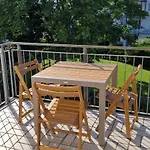 Wohlfuehlen & Arbeiten In Toplage Mit Gratis Tiefgaragenplatz 아파트 그라츠