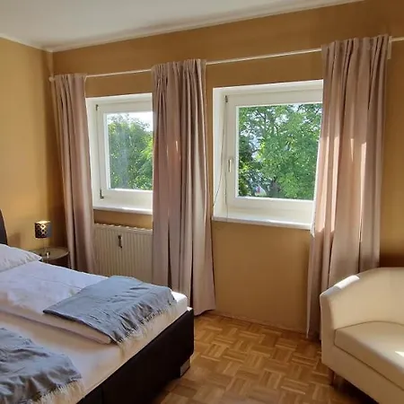 Apartment Wohlfuehlen & Arbeiten In Toplage Mit Gratis Tiefgaragenplatz *