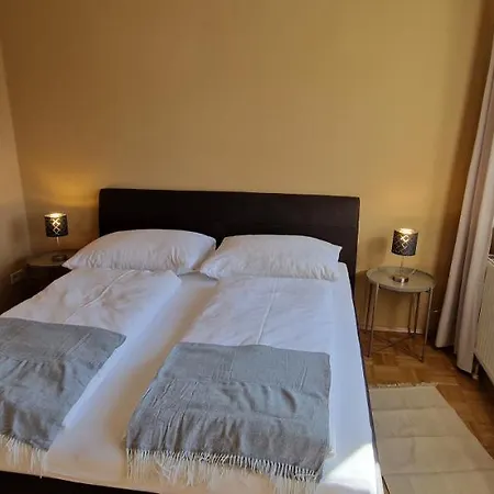 Apartamento Wohlfuehlen & Arbeiten In Toplage Mit Gratis Tiefgaragenplatz