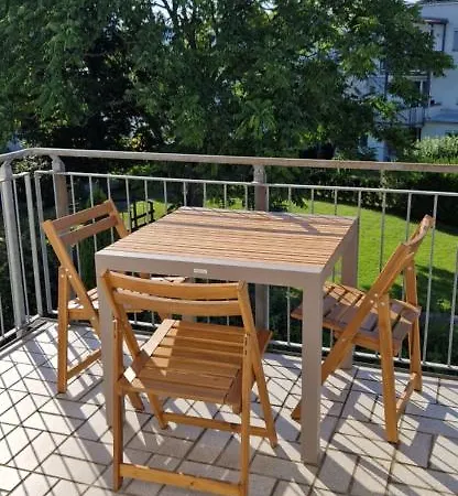 Wohlfuehlen & Arbeiten In Toplage Mit Gratis Tiefgaragenplatz Apartamento Graz